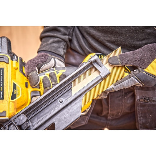 DeWalt DCN930N-XJ - Pregadora de estruturas sem escovas XR 18V sem carregador/bateria